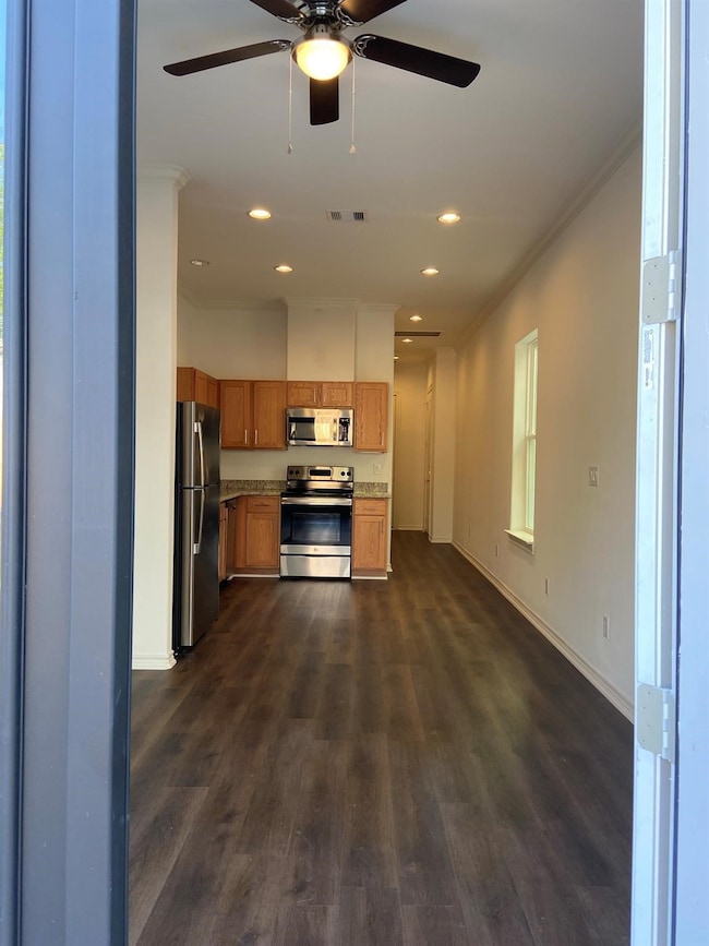 3253 Real St unit B, Houston, TX 77087 - photo 4