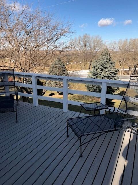 Deck 2