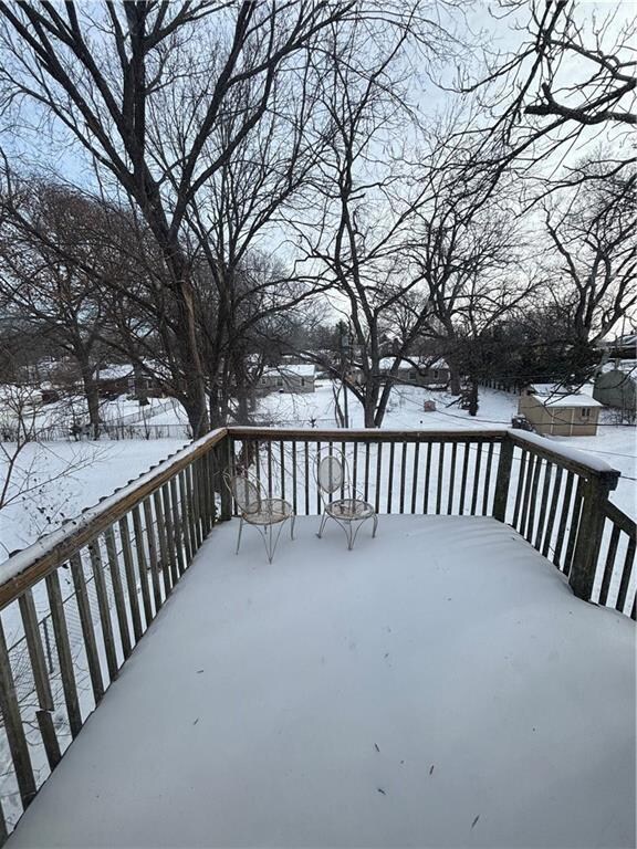 9113 Summit St, Lenexa, KS 66215 - photo 4