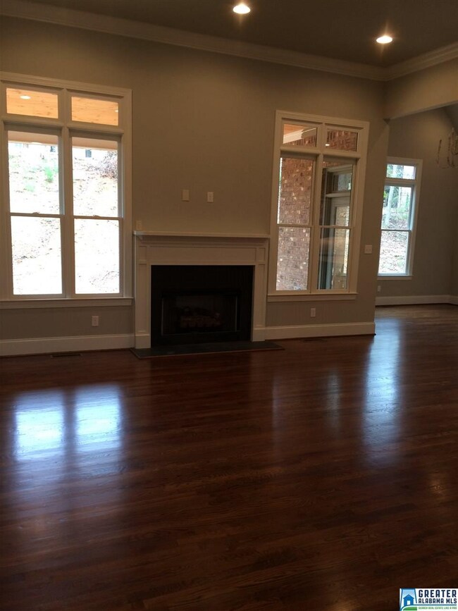 Beautiful Great room open to the Kitchen and break