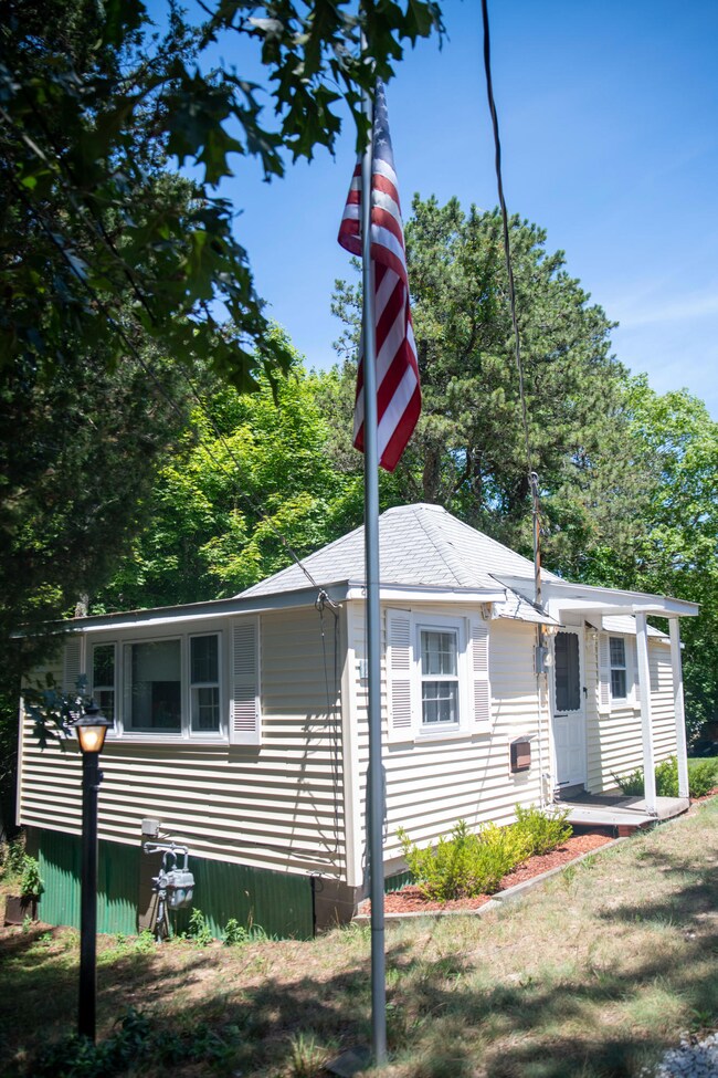 21 Thompson Rd unit A, Bourne, MA 02532 - photo 5