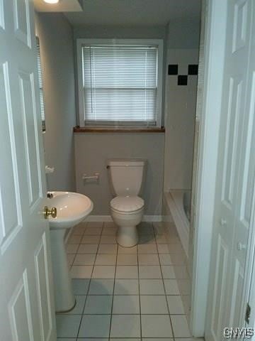 9578 Clarecastle Path, Brewerton, NY 13029 - photo 3