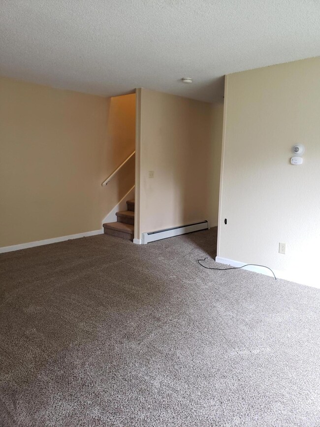 340 Bolin St unit A, Anchorage, AK 99504 - photo 5