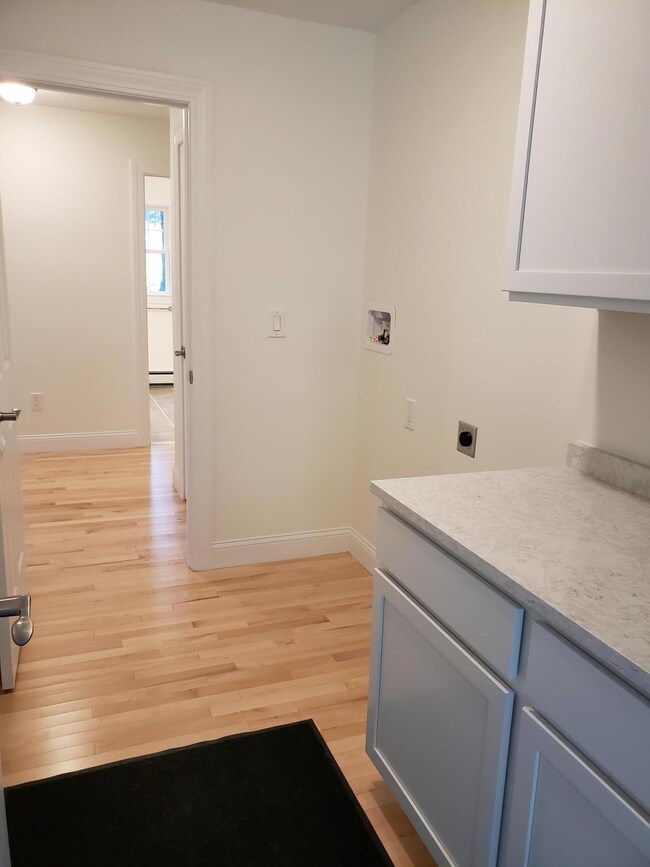 4 Casey Ln, Old Orchard Beach, ME 04064 - photo 7