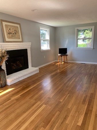 1 Holton St unit SF, Winchester, MA 01890 - photo 5