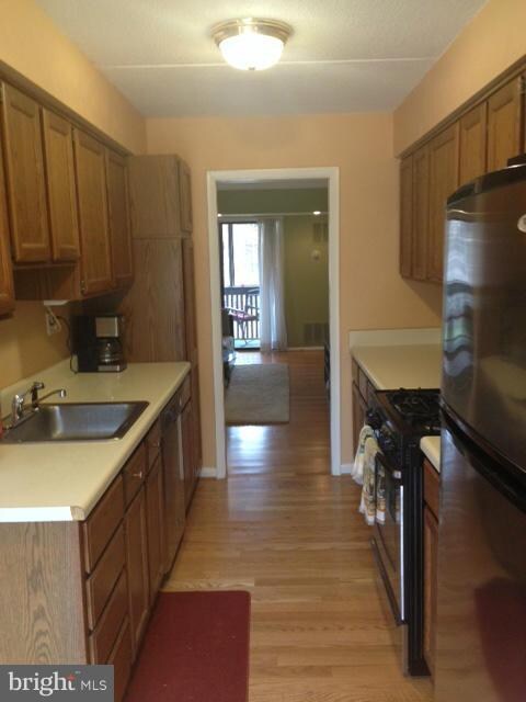 5235 W Running Brook Rd unit U201, Columbia, MD 21044 - photo 2