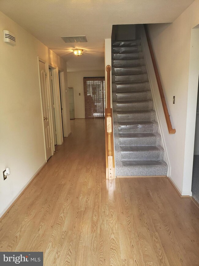 7302 Seawood Ct, Clinton, MD 20735 - photo 7