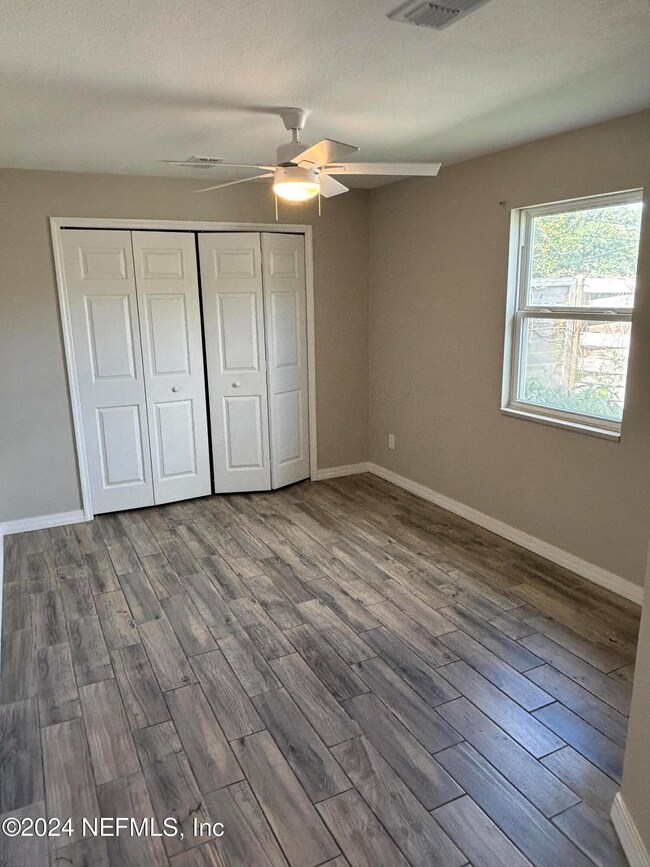 2431 Emily Dr, Jacksonville, FL 32216 - photo 7