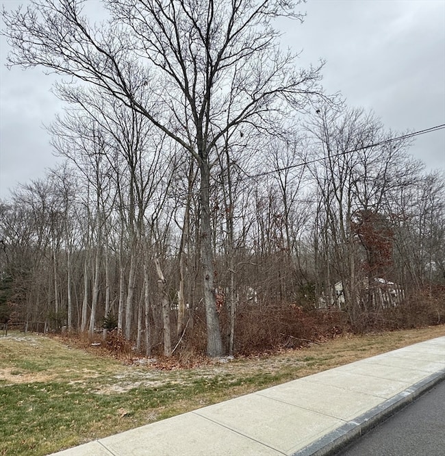 36 Lake Pkwy, Webster, MA 01570 - photo 3