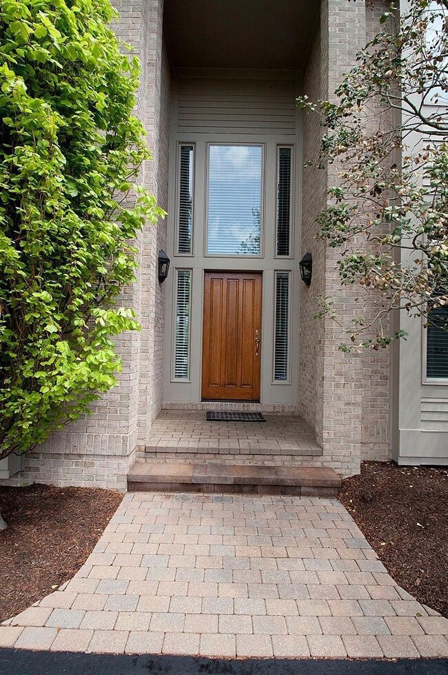 3197 Heather Rd, Ann Arbor, MI 48108 - photo 4