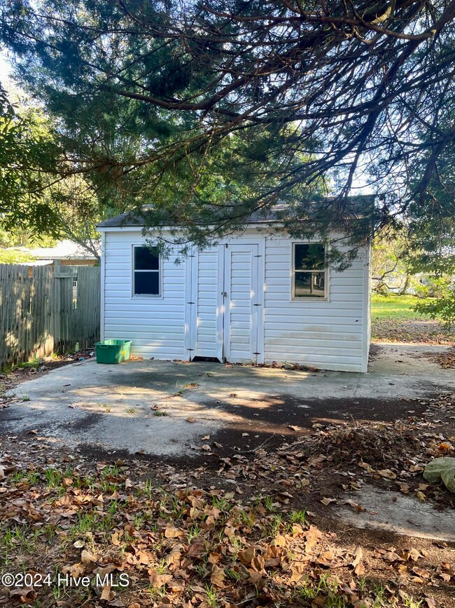 Outbuilding