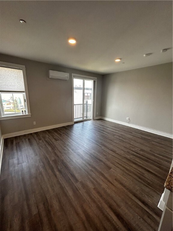 18 Spruce St unit 301, Providence, RI 02903 - photo 5