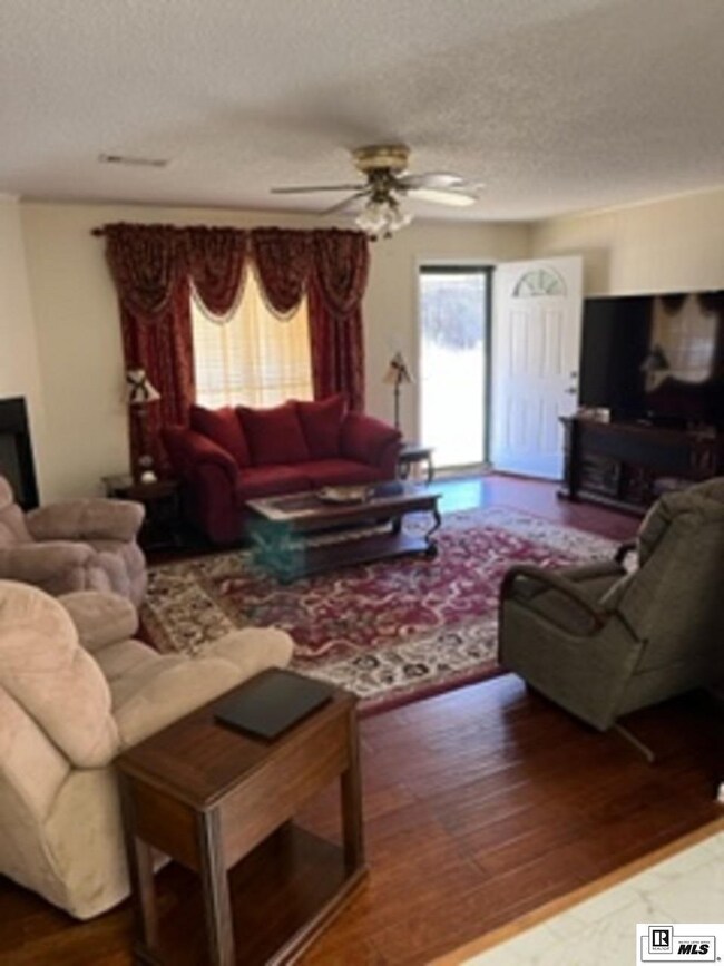 6723 Sonny Boy Yeldell Rd, Bastrop, LA 71220 - photo 2