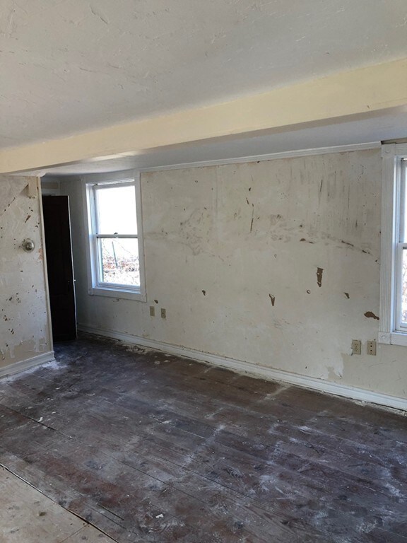 7 West St, Hanson, MA 02341 - photo 7