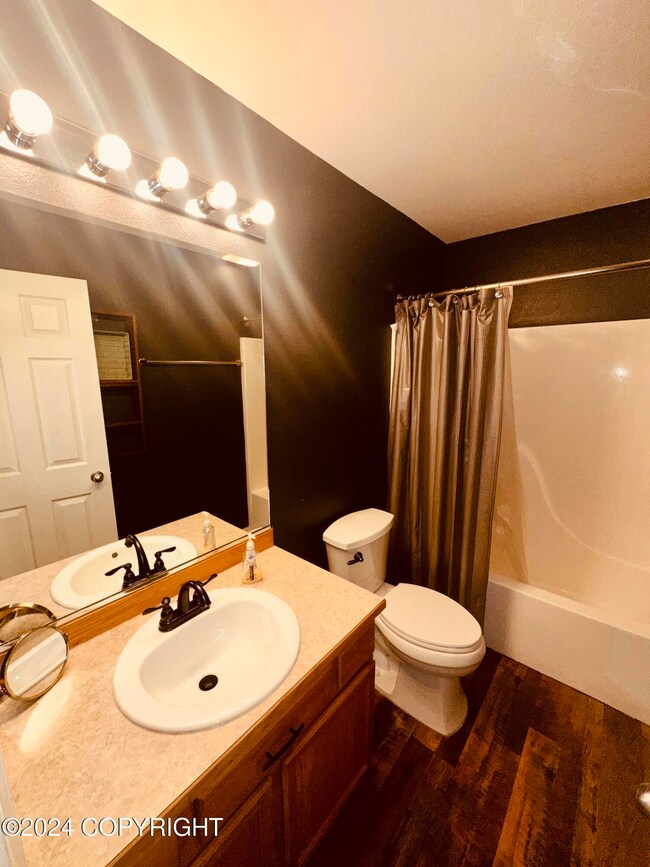 7965 Crescent Moon Place unit 19, Anchorage, AK 99507 - photo 5