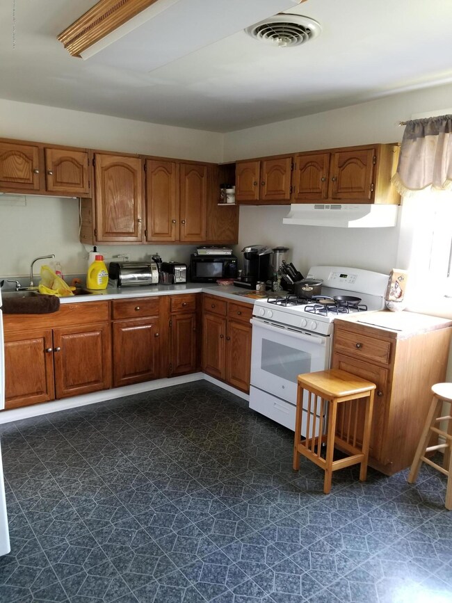 2505 Columbia Ave, Ewing, NJ 08638 - photo 5