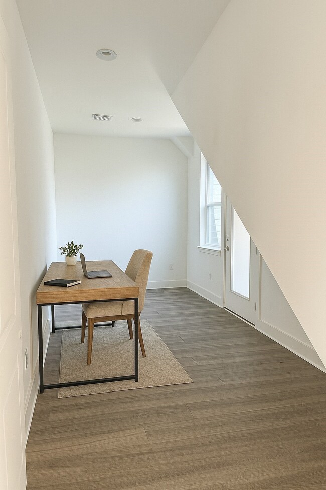 This versatile flex space offers extra room to let your imagination run wild — perfect for a home office, creative studio, gym, or cozy reading nook.