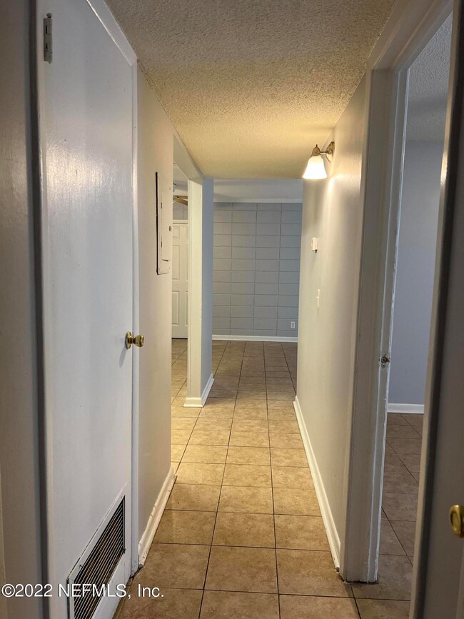 1124 Woodruff Ave unit 5, Jacksonville, FL 32205 - photo 6