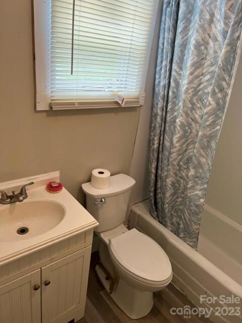 324 Garfield St, Statesville, NC 28677 - photo 7