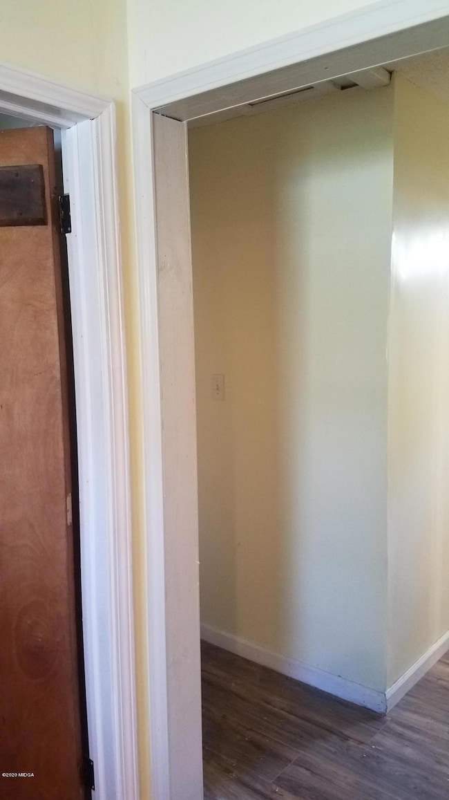 2911 Deeb Ct5