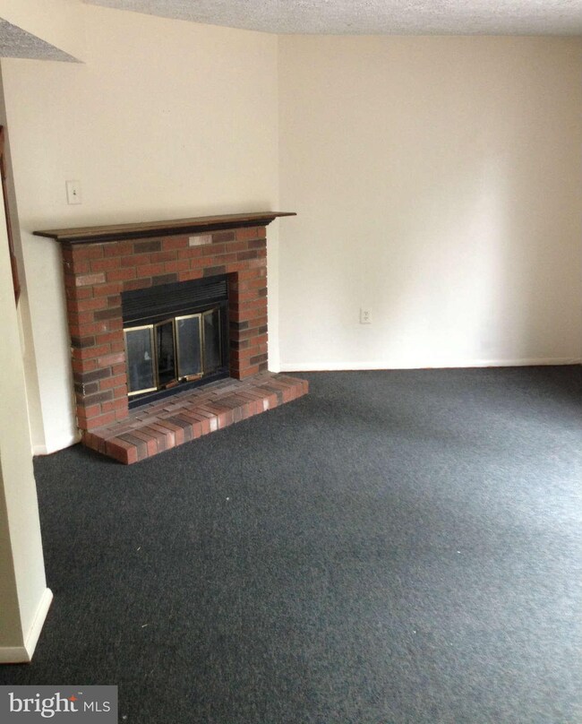 21 Pima Ct, Randallstown, MD 21133 - photo 7