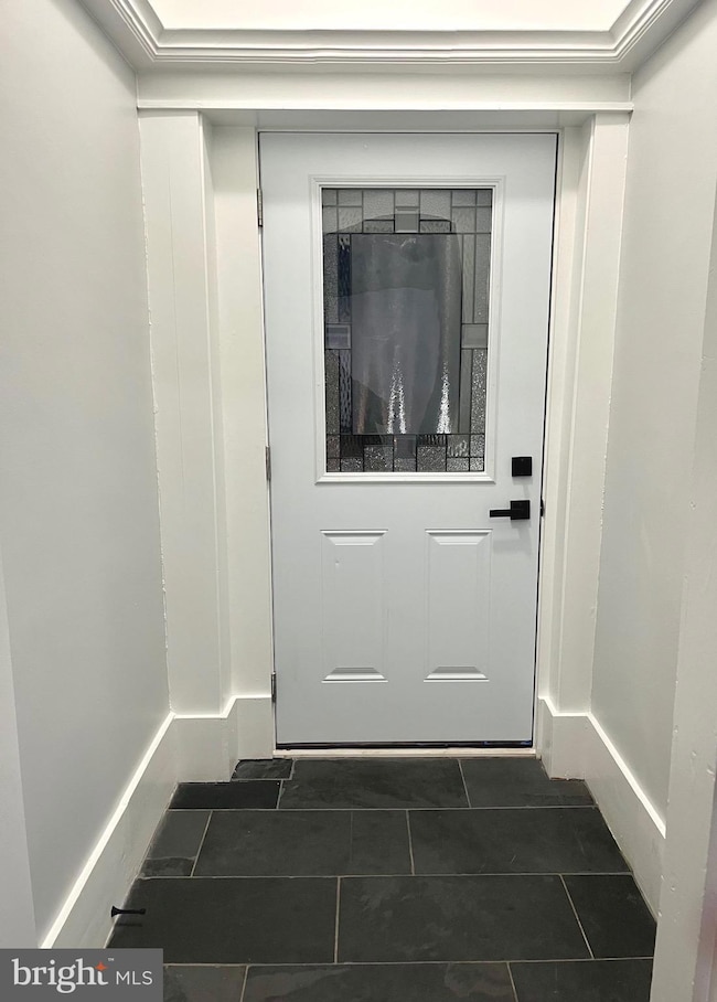 216 N 11th St, Reading, PA 19601 - photo 2