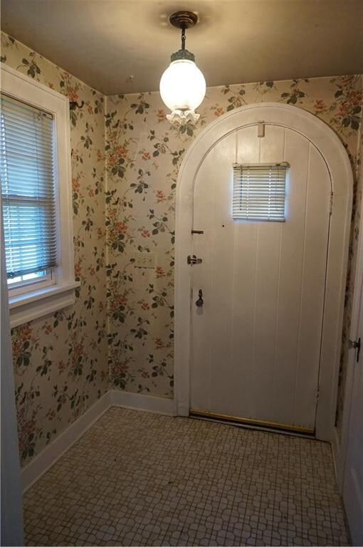 1829 N Broadway Ave, Shawnee, OK 74804 - photo 5