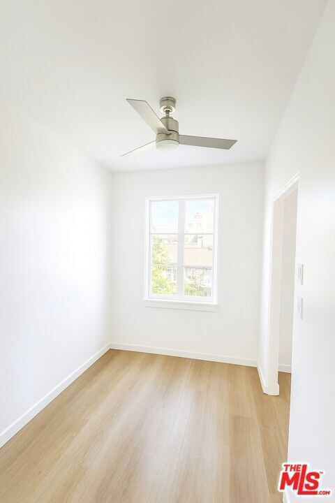 1201 N Crescent Heights Blvd unit 302, West Hollywood, CA 90046 - photo 6