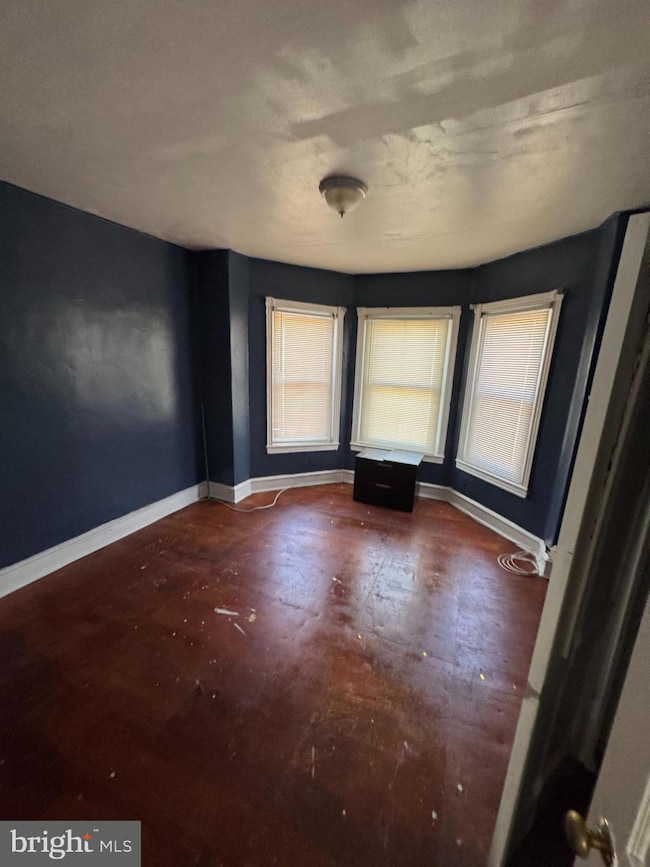 438 W Wellens Ave, Philadelphia, PA 19120 - photo 6