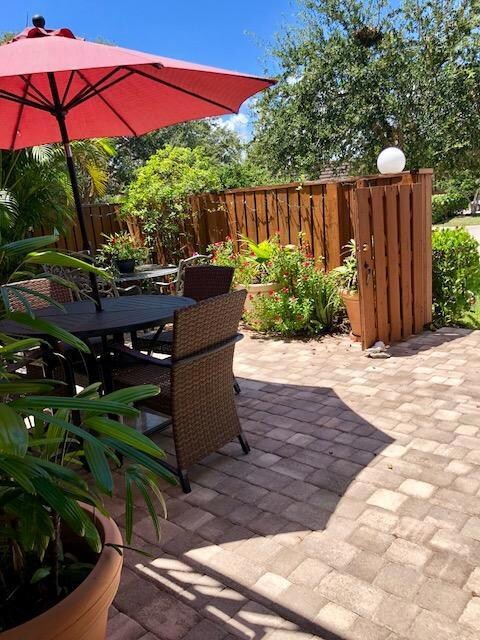 Lush landscaping in courtyard