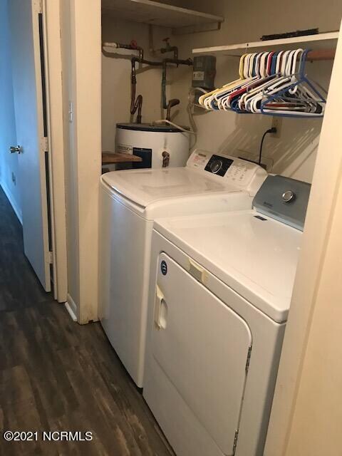 LANDRY ROOM