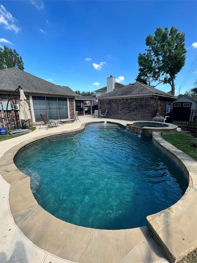 7318 Dogwood Falls Rd, Houston, TX 77095 - photo 5