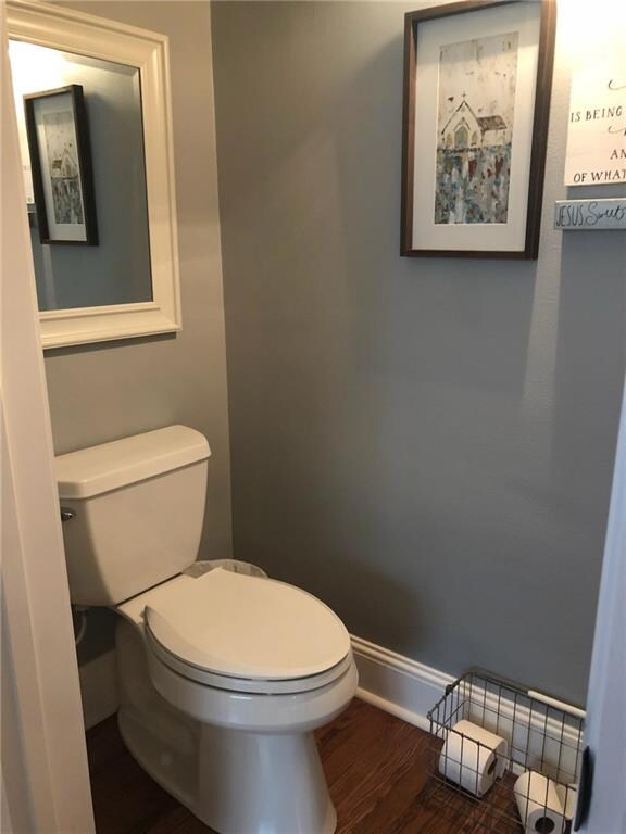 2210 E 32nd St, Des Moines, IA 50317 - photo 7