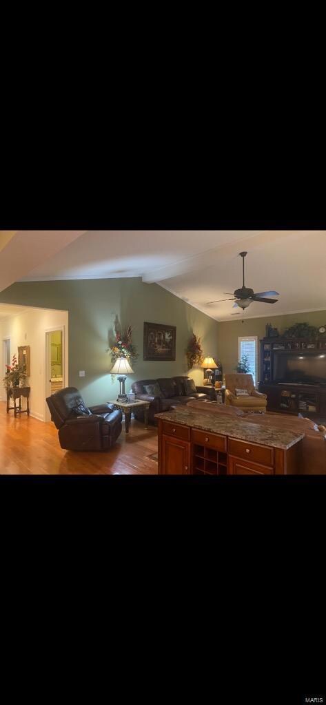 211 Kaylee Cir, Poplar Bluff, MO 63901 - photo 3