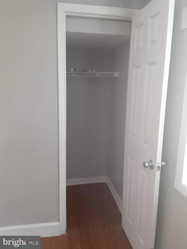 1712 W Lombard St unit 2, Baltimore, MD 21223 - photo 5