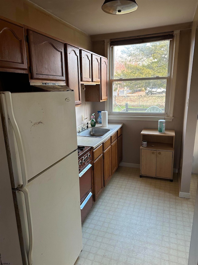 16 Woodrow Ave, Egg Harbor Township, NJ 08234 - photo 5