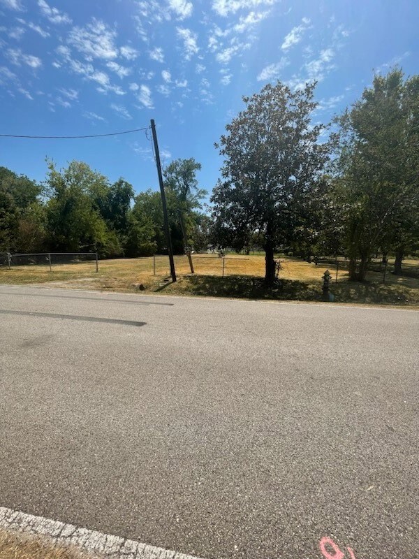 2506 Lone Oak Rd, Houston, TX 77093 - photo 5