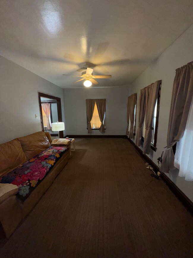 4467 Connecticut St, Gary, IN 46409 - photo 4