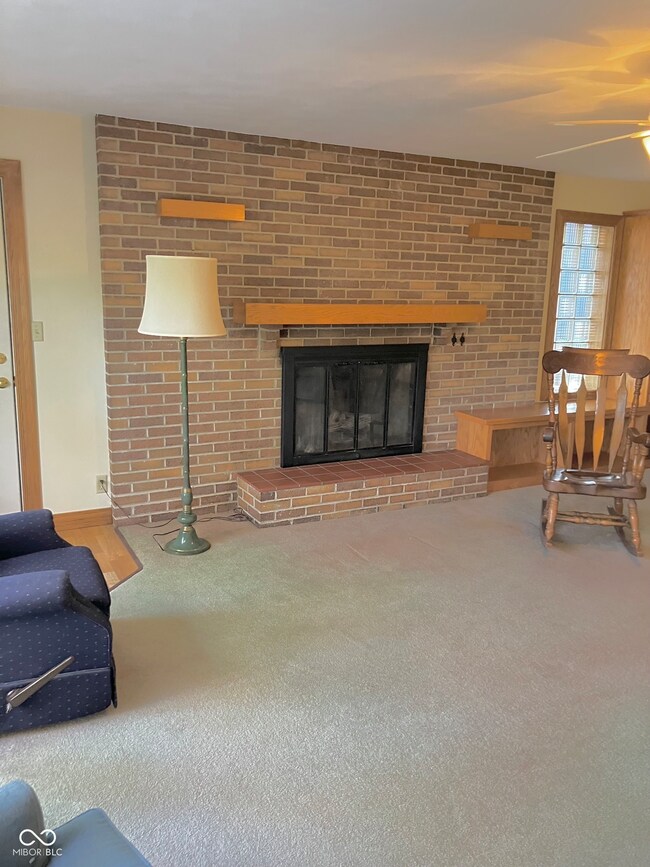 802 Maplewood Ave, Anderson, IN 46012 - photo 5