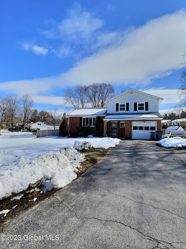 848 Front of House