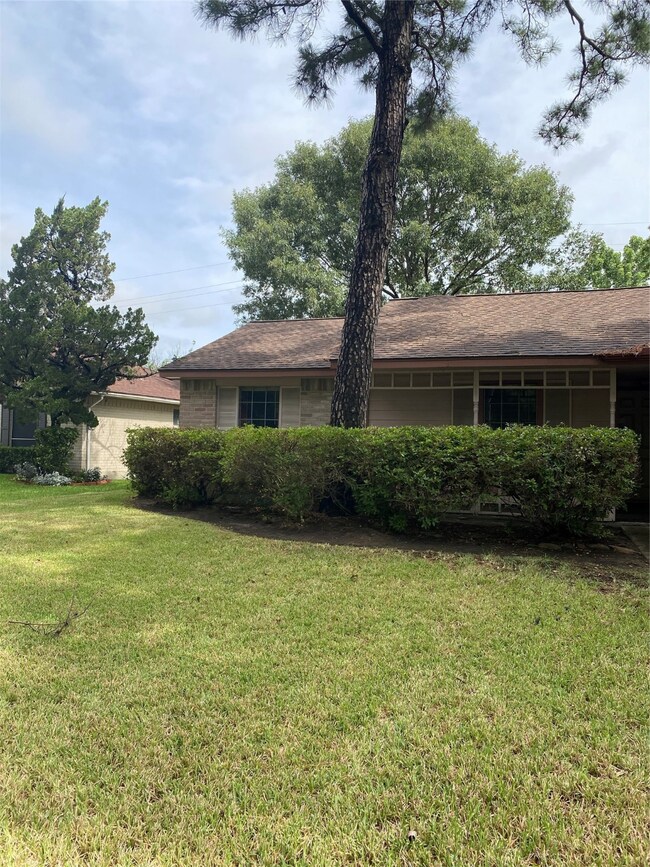 7314 Rogue River Dr, Houston, TX 77086 - photo 3