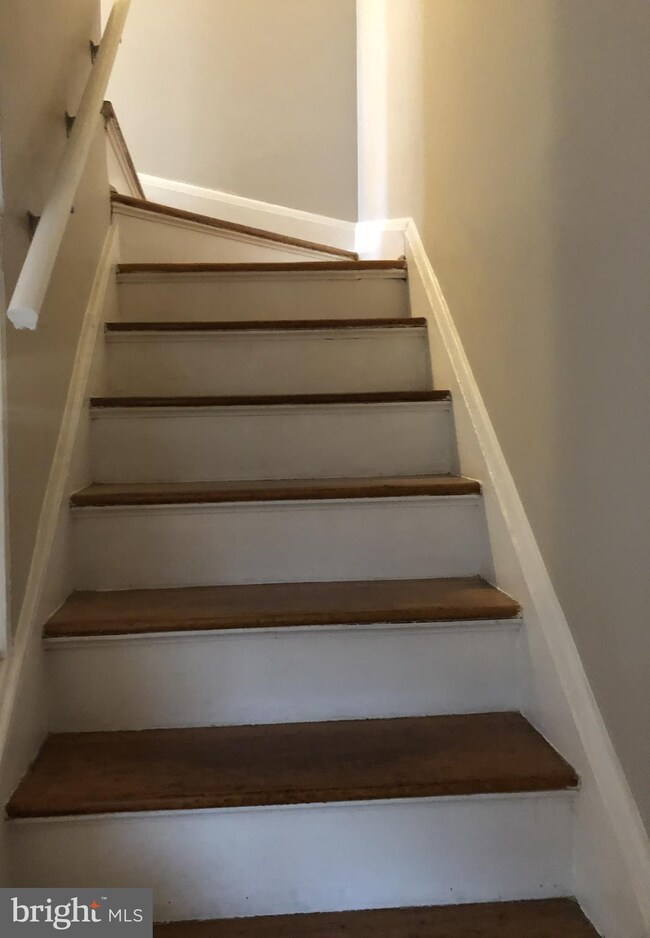 4514 Manorview Rd, Baltimore, MD 21229 - photo 4