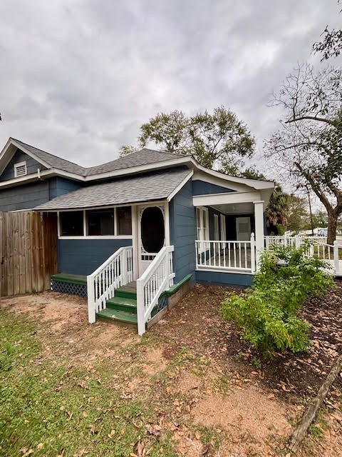 210 E Phillips St, Conroe, TX 77301 - photo 5