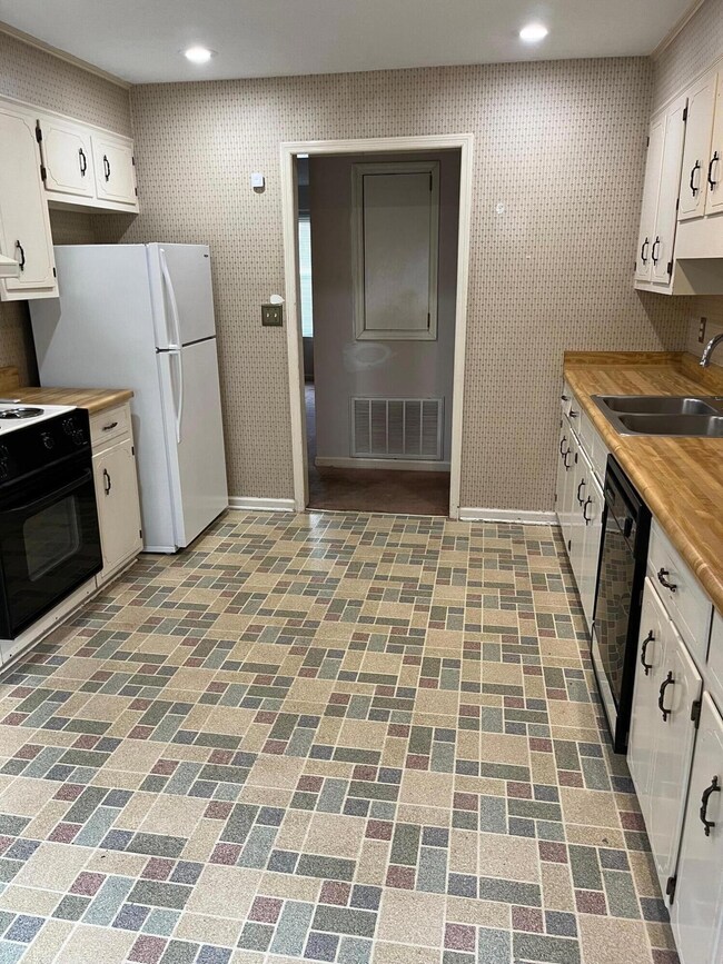 5171 Neals Mill Rd, Dearing, GA 30808 - photo 4