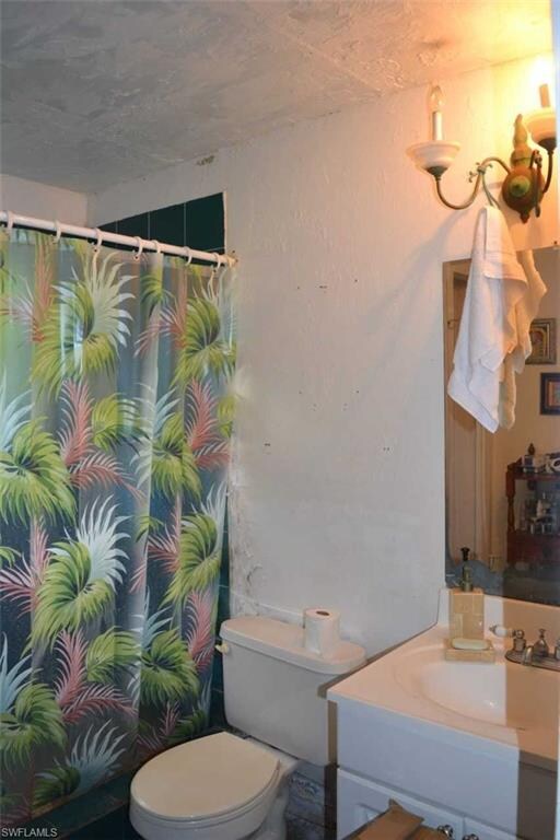 1086 Sperling Ave, Naples, FL 34103 - photo 2