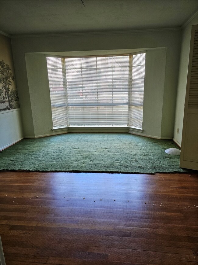 12215 Broken Arrow St, Houston, TX 77024 - photo 7