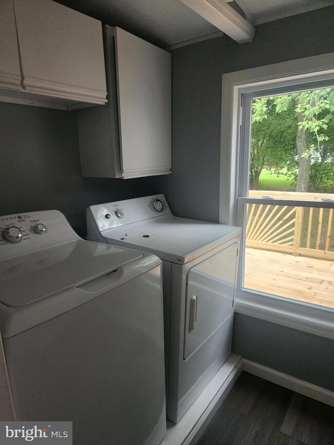 202 Eisenhower Ave, Williamstown, NJ 08094 - photo 5