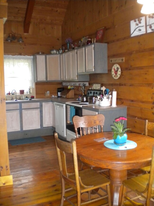 37462 Price Rd, Logan, OH 43138 - photo 5