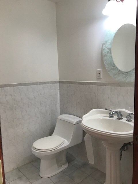 165 Front St unit 167, Secaucus, NJ 07094 - photo 4