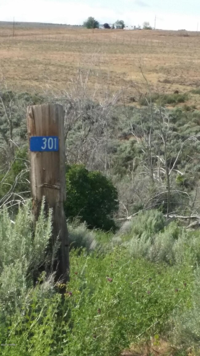 301 Starview Road 3